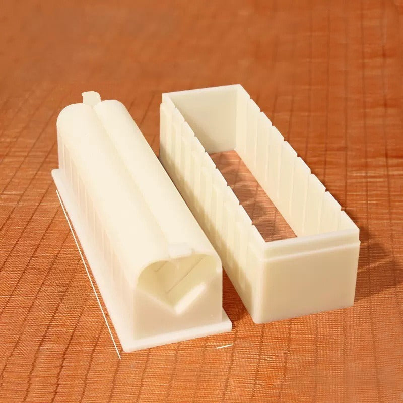 Sushi Maker Roller Rice Mold Sushi Meat Rolling Kitchen Tool
