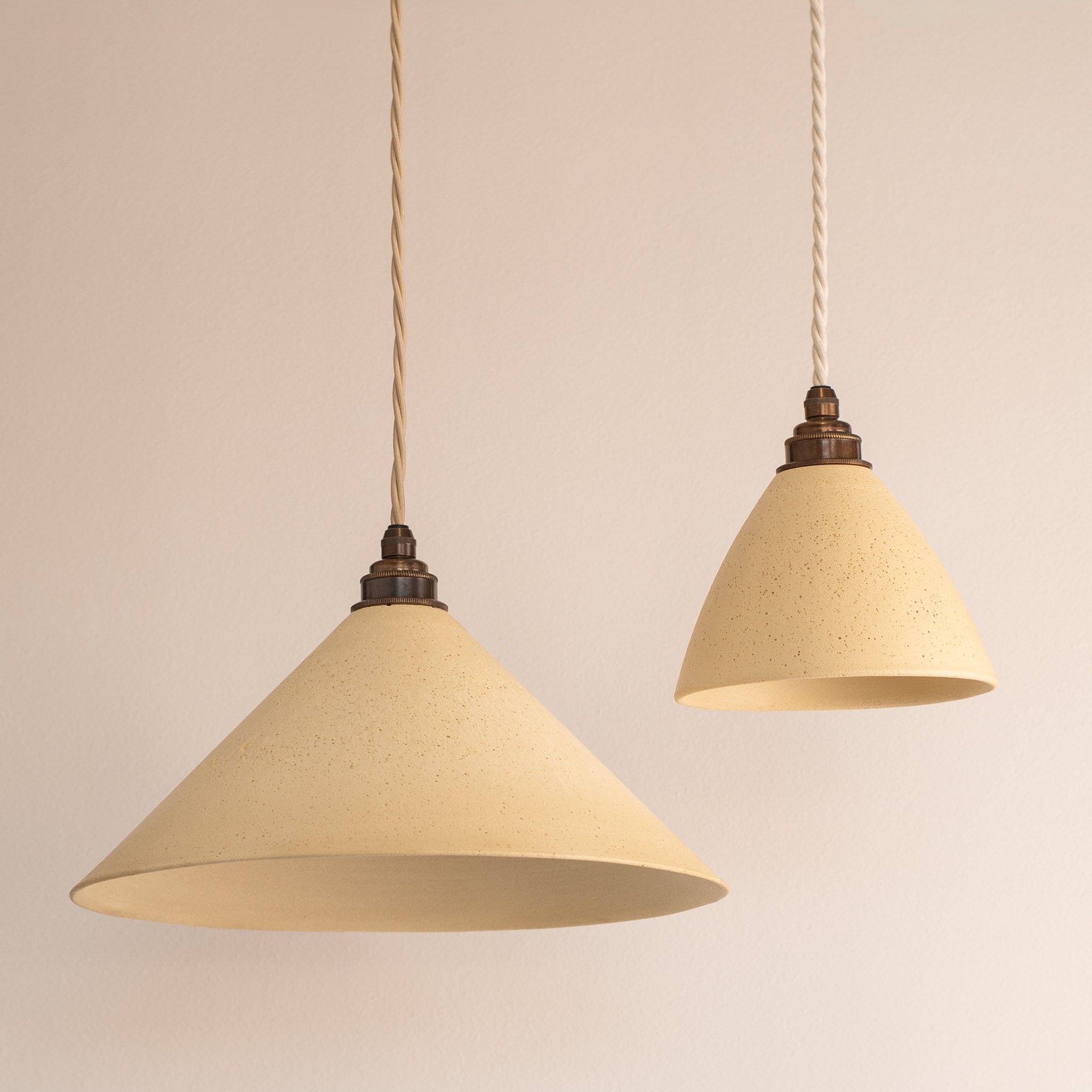 Large Rocco Light - Sand